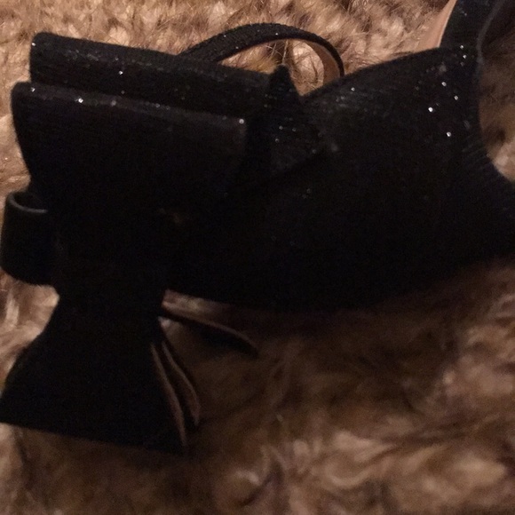 Classy black bow high heels - Picture 5 of 8
